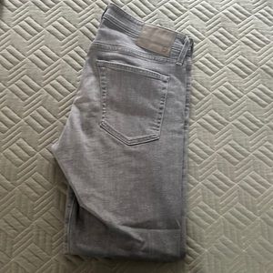 AG Los Angeles Jean. Color gray size 34x30. Style is Tellis/Modern Slim